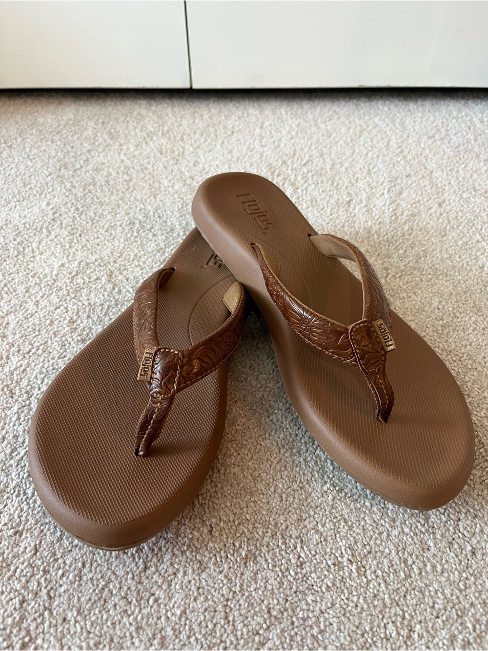 Flojos Brown Textured Strap Flip Flops